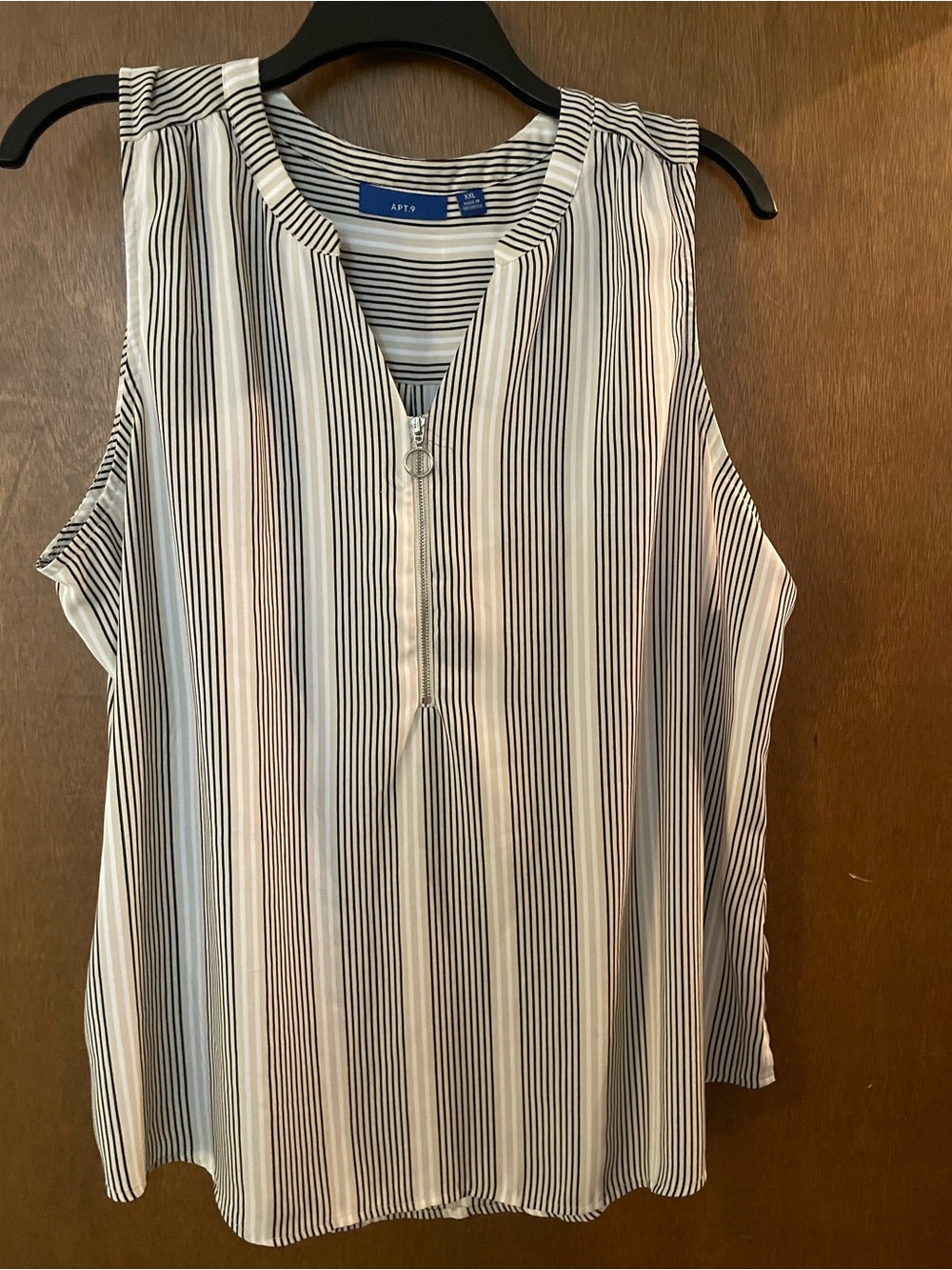 Apt. 9 Black and White Vertical Stripe Sleeveless Zip Tank